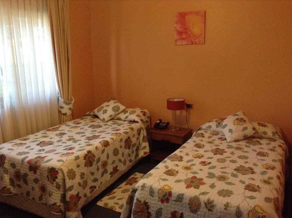 פוארטו מונט Hotel Le Mirage חדר תמונה